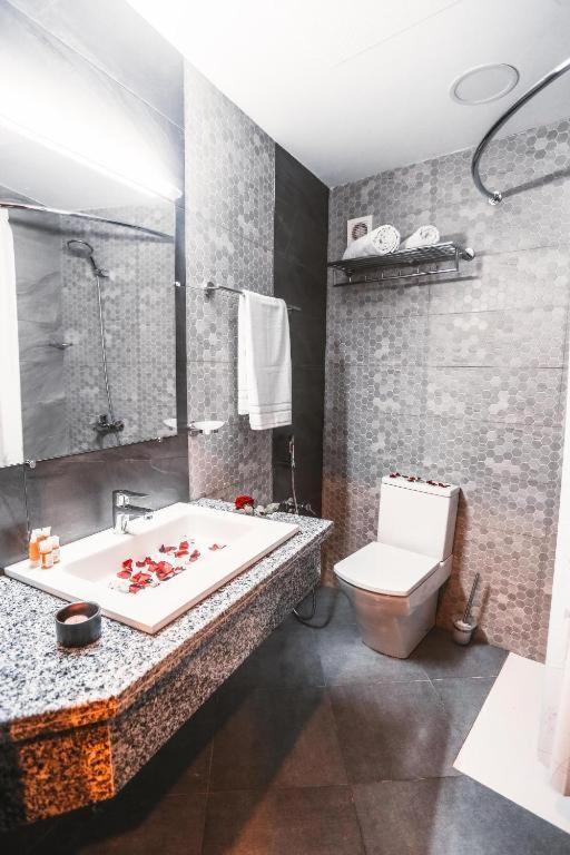 Hotel Makarim Tétouan Kültér fotó