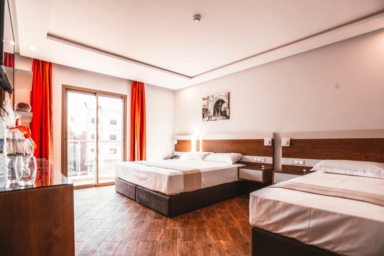 Hotel Makarim Tétouan Kültér fotó